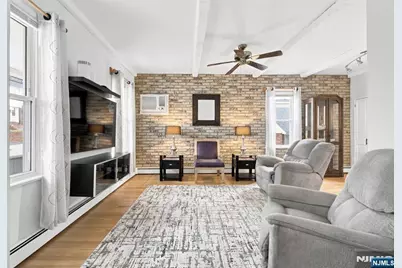 94 Chestnut Street, Garfield, NJ 07026 - Photo 6