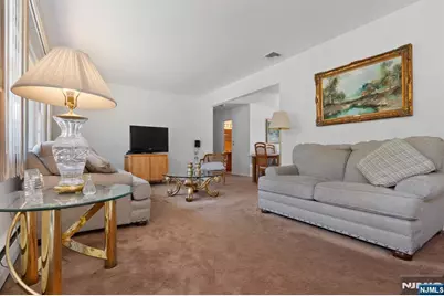 74 Farmingdale Road, Wayne, NJ 07470 - Photo 6