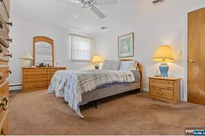 74 Farmingdale Road, Wayne, NJ 07470 - Photo 18