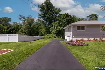 74 Farmingdale Road, Wayne, NJ 07470 - Photo 30