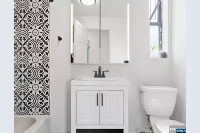 1870 John F Kennedy Boulevard 4F #4F, Jersey City, NJ 07304 - Photo 12