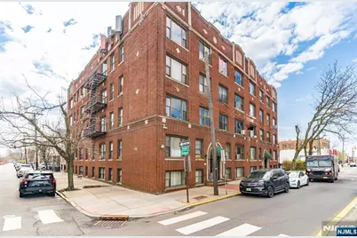 1870 John F Kennedy Boulevard 4F #4F, Jersey City, NJ 07304 - Photo 4