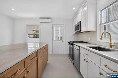470 Grace Avenue, Garfield, NJ 07026 - Photo 10
