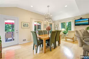 152 Coles Ave, Hackensack, NJ 07601 - Photo 14