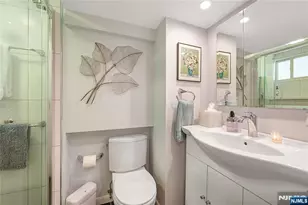 152 Coles Ave, Hackensack, NJ 07601 - Photo 22