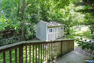152 Coles Ave, Hackensack, NJ 07601 - Photo 32