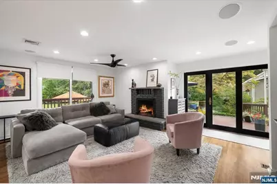 734 Greentree Lane, Oradell, NJ 07649 - Photo 12