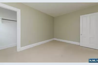11 Montague Place 2 #2, Montclair, NJ 07042 - Photo 12