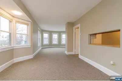11 Montague Place 2 #2, Montclair, NJ 07042 - Photo 8