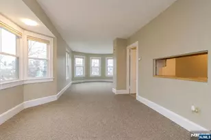 11 Montague Pl 2, Montclair, NJ 07042 - Photo 8