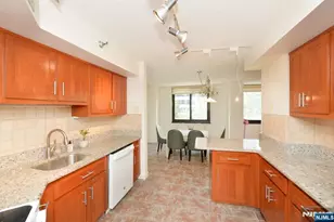 316 Prospect 3J, Hackensack, NJ 07601 - Photo 8