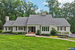 662 Juniper Pl, Franklin Lakes, NJ 07417 - Photo 1