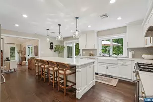 662 Juniper Pl, Franklin Lakes, NJ 07417 - Photo 8
