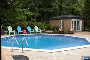 203 Harwood Pl, Paramus, NJ 07652 - Photo 26