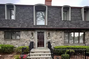 203 Harwood Pl, Paramus, NJ 07652 - Photo 2
