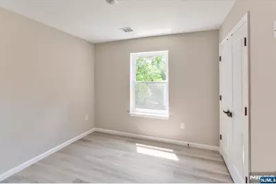 62 Columbia Avenue, Newark, NJ 07106 - Photo 40
