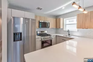 62 Columbia Ave, Newark, NJ 07106 - Photo 34