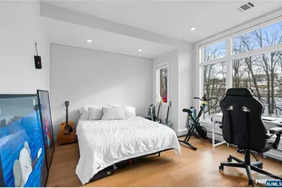 217 5th Street B #B, Palisades Park, NJ 07650 - Photo 10