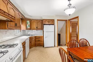 11 Landis, Clifton, NJ 07013 - Photo 6