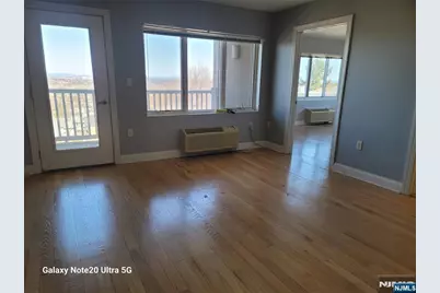 411 E Brinkerhoff Avenue 111 #111, Palisades Park, NJ 07650 - Photo 6