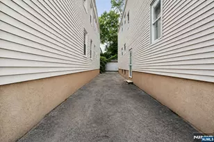 28 Riverside Pl 2, Garfield, NJ 07026 - Photo 32