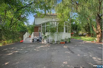 26 Day Avenue, Tenafly, NJ 07670 - Photo 38