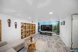 26 Day Ave, Tenafly, NJ 07670 - Photo 30
