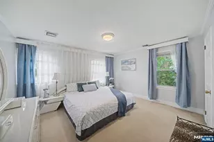 26 Day Ave, Tenafly, NJ 07670 - Photo 16