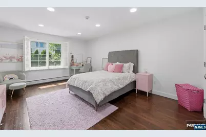 70 McElroy Avenue, Fort Lee, NJ 07024 - Photo 30