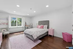 70 McElroy Ave, Fort Lee, NJ 07024 - Photo 30