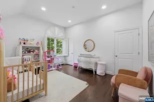 70 McElroy Ave, Fort Lee, NJ 07024 - Photo 32