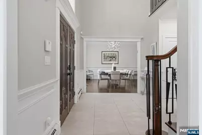 70 McElroy Avenue, Fort Lee, NJ 07024 - Photo 10