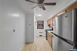 208 Anderson Nf3, Hackensack, NJ 07601 - Photo 6