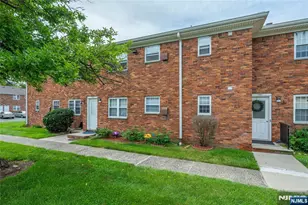 1247 Valley, Wayne, NJ 07470 - Photo 20