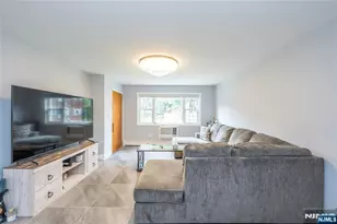 1247 Valley, Wayne, NJ 07470 - Photo 6