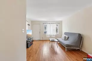 22 Hecker St, Newark, NJ 07103 - Photo 2