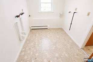 19 Village Pl, Secaucus, NJ 07094 - Photo 26