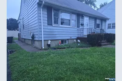 30 Chestnut Street, Elmwood Park, NJ 07407 - Photo 22