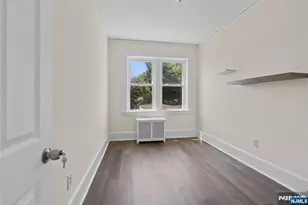 60-62 Elmwood Ave, Montclair, NJ 07042 - Photo 10