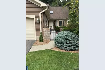 239 Westervelt Lane, Mahwah, NJ 07430 - Photo 1