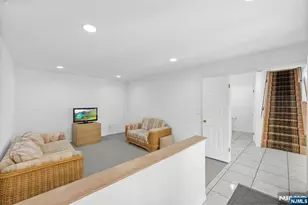 239 Westervelt Ln, Mahwah, NJ 07430 - Photo 20