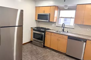 237 Riverview Pl 2, Cliffside Park, NJ 07010 - Photo 6