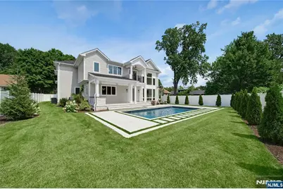 92 Oliver Road, Paramus, NJ 07652 - Photo 46