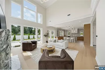 92 Oliver Road, Paramus, NJ 07652 - Photo 12
