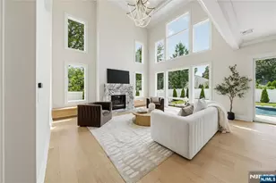 92 Oliver Rd, Paramus, NJ 07652 - Photo 10