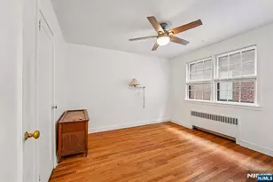 1030 Jassamine Way, Fort Lee, NJ 07024 - Photo 14