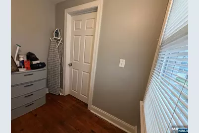 413 S Pine, Roselle, NJ 07203 - Photo 28