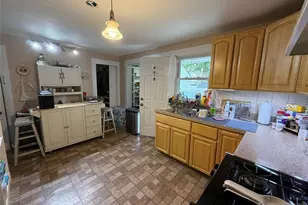 413 S Pine, Roselle, NJ 07203 - Photo 14