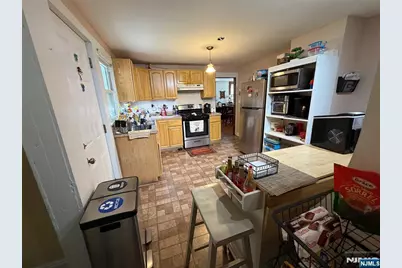 413 S Pine, Roselle, NJ 07203 - Photo 12