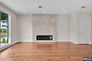 686 Probst Ave A, Fairview, NJ 07022 - Photo 4